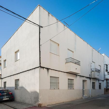 Apartamento De Alquiler En بارباتي المظهر الخارجي الصورة