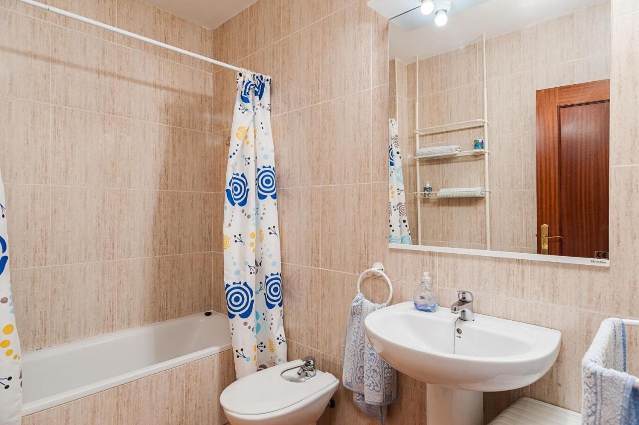 Apartamento De Alquiler En بارباتي المظهر الخارجي الصورة
