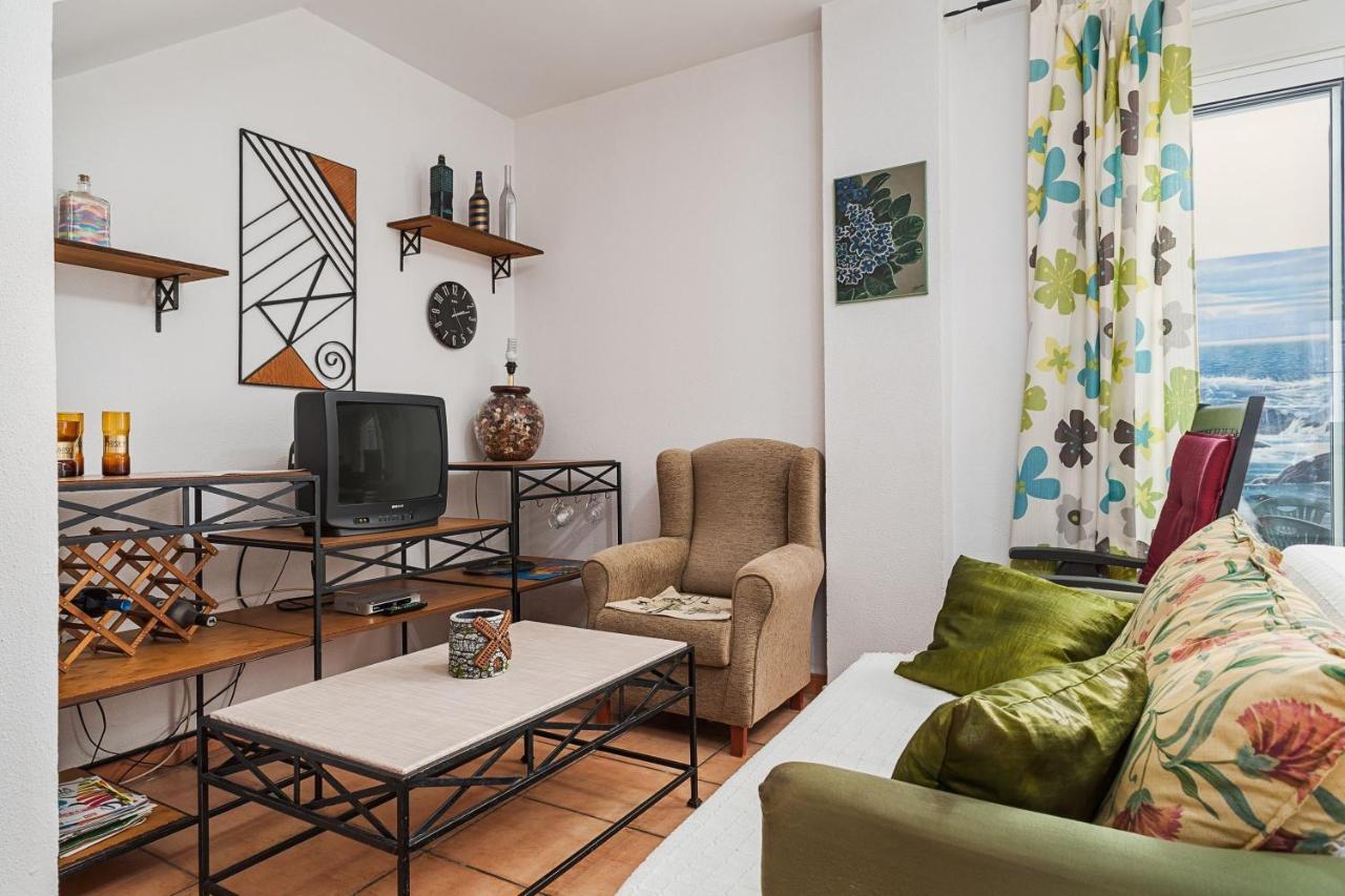 Apartamento De Alquiler En بارباتي المظهر الخارجي الصورة