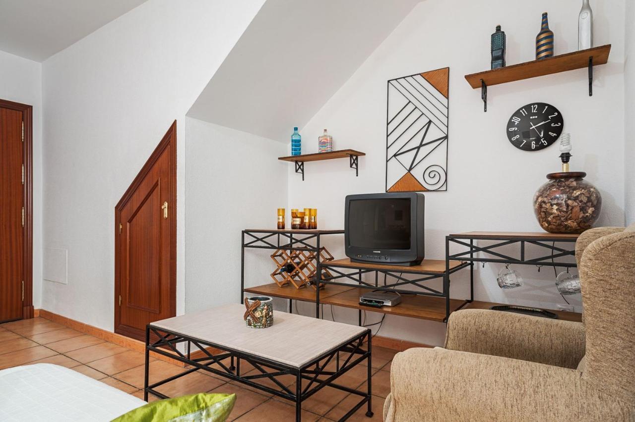 Apartamento De Alquiler En بارباتي المظهر الخارجي الصورة