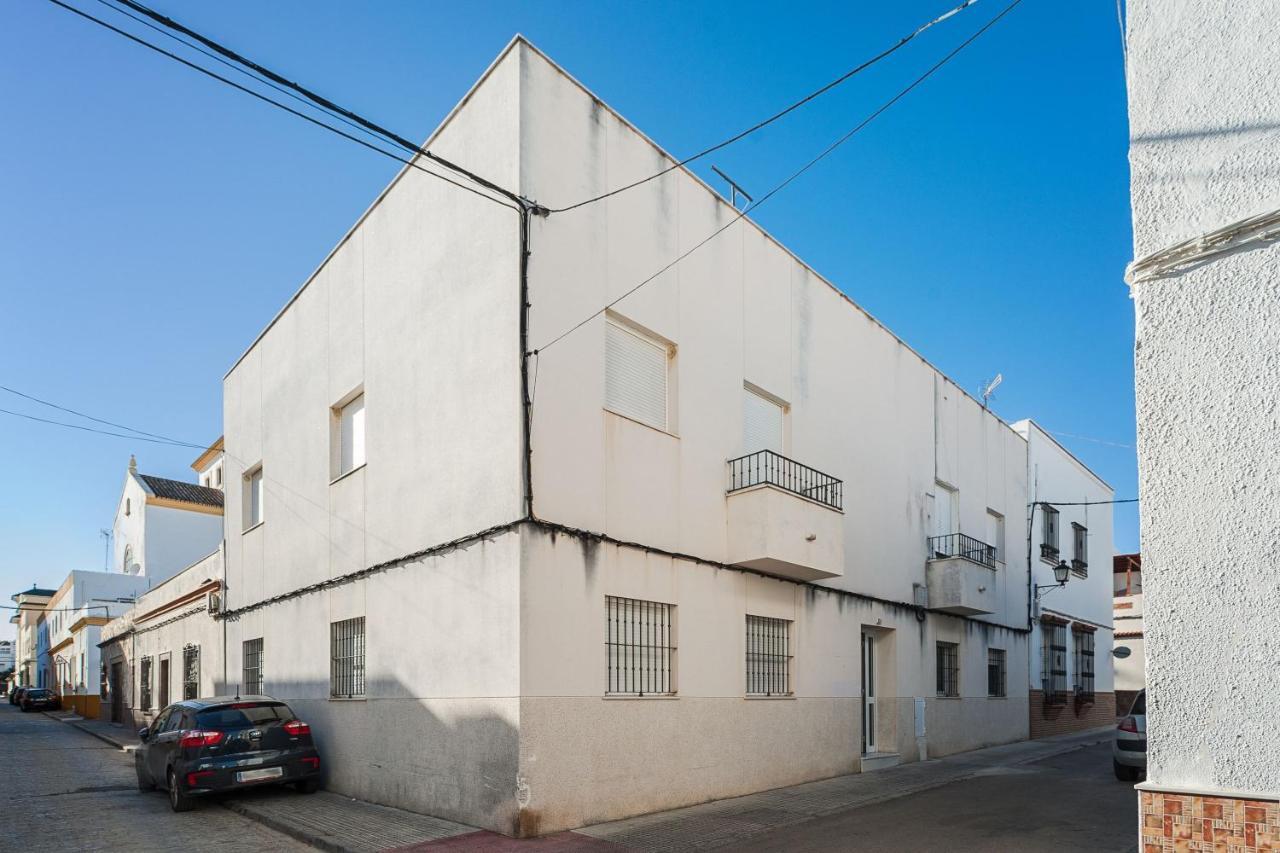 Apartamento De Alquiler En بارباتي المظهر الخارجي الصورة
